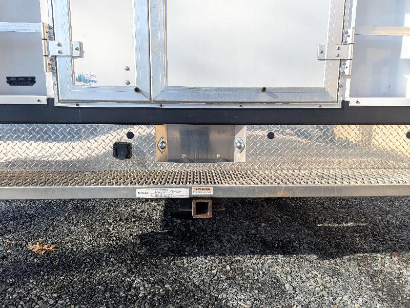 Ford E-450 Super Duty  2023