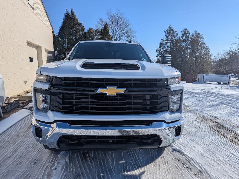 Chevrolet Silverado 2500HD Work Truck Crew Cab Long Box 4WD 2024