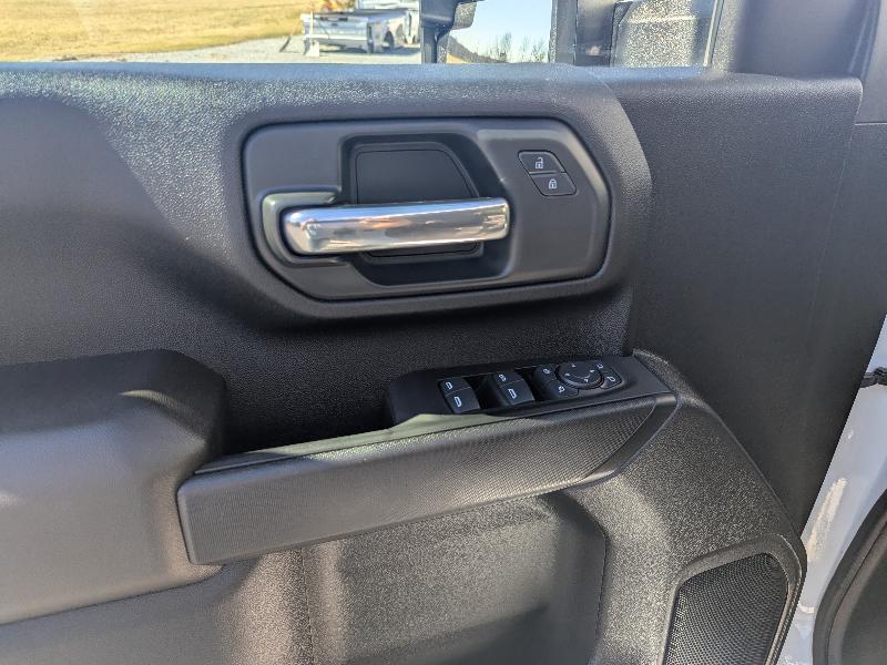 Chevrolet Silverado 2500HD Work Truck Crew Cab Long Box 4WD 2024