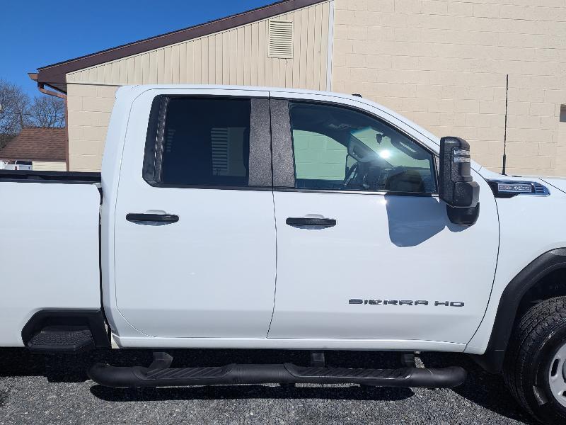 GMC Sierra 2500HD Pro Double Cab 4WD LB 2024