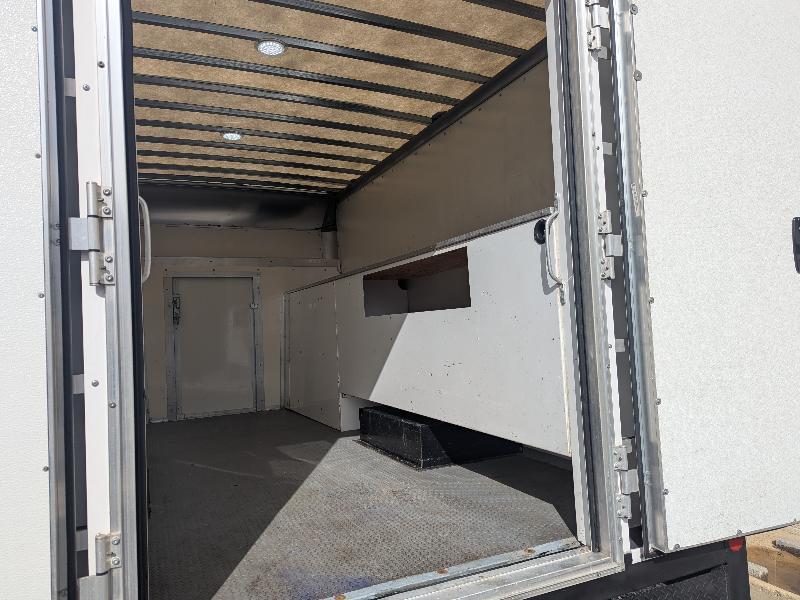 GMC Savana G3500 159 in. 2022