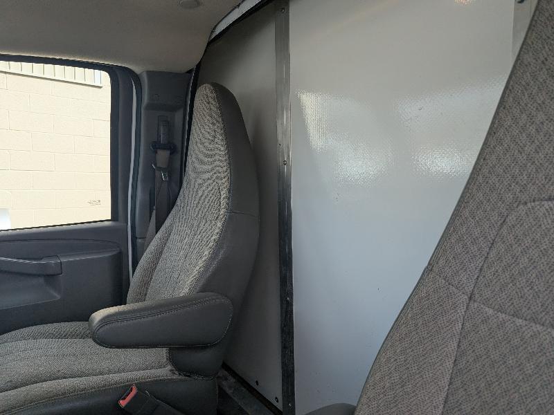 GMC Savana G3500 159 in. 2022