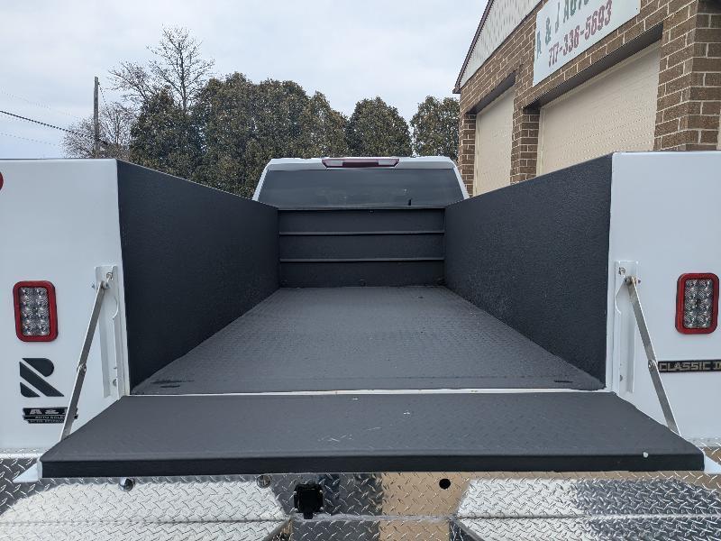 Chevrolet Silverado 3500HD Work Truck Crew Cab Long Box 4WD 2023