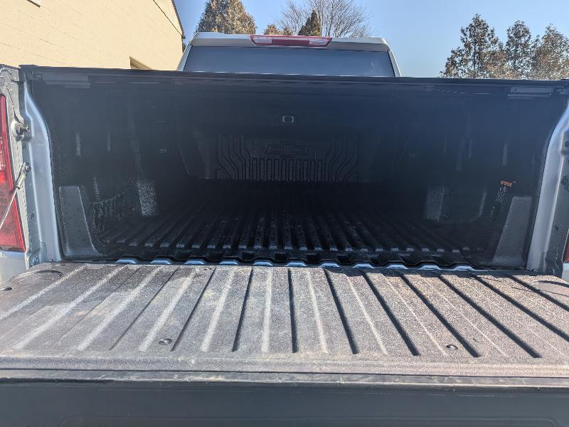 Chevrolet Silverado 1500 Trail Boss Custom Crew Cab 4WD 2024