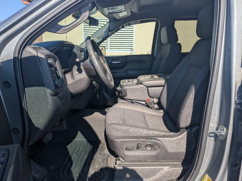 Chevrolet Silverado 1500 Trail Boss Custom Crew Cab 4WD 2024