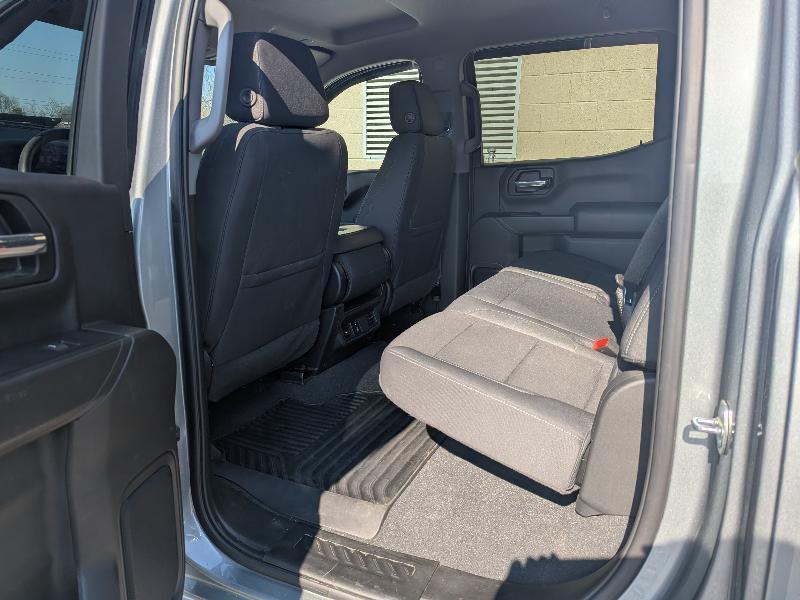 Chevrolet Silverado 1500 Trail Boss Custom Crew Cab 4WD 2024