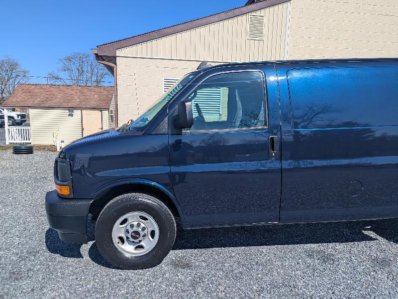 GMC Savana G2500 Cargo 2017