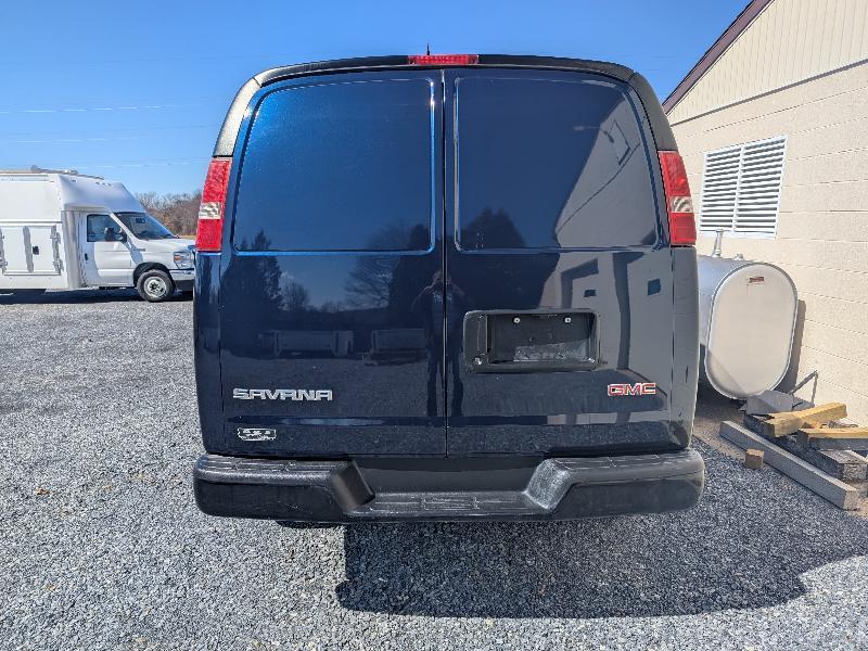 GMC Savana G2500 Cargo 2017
