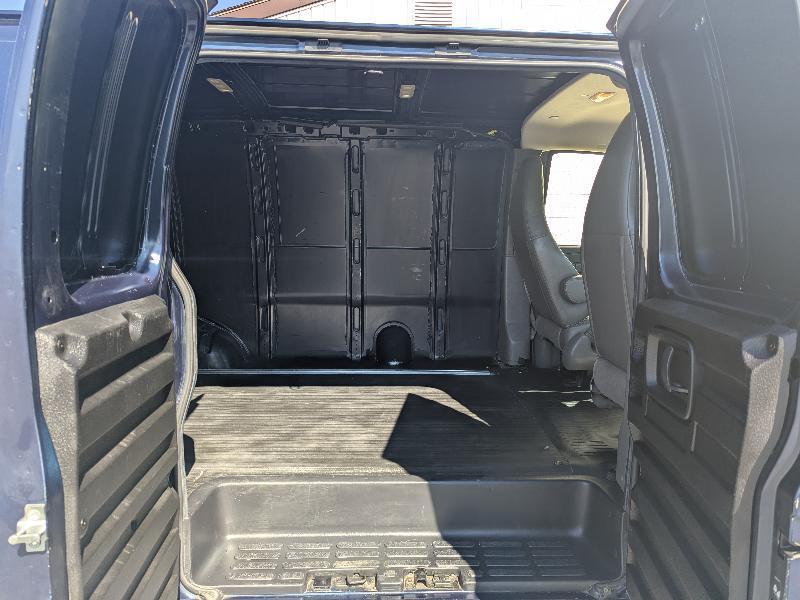 GMC Savana G2500 Cargo 2017
