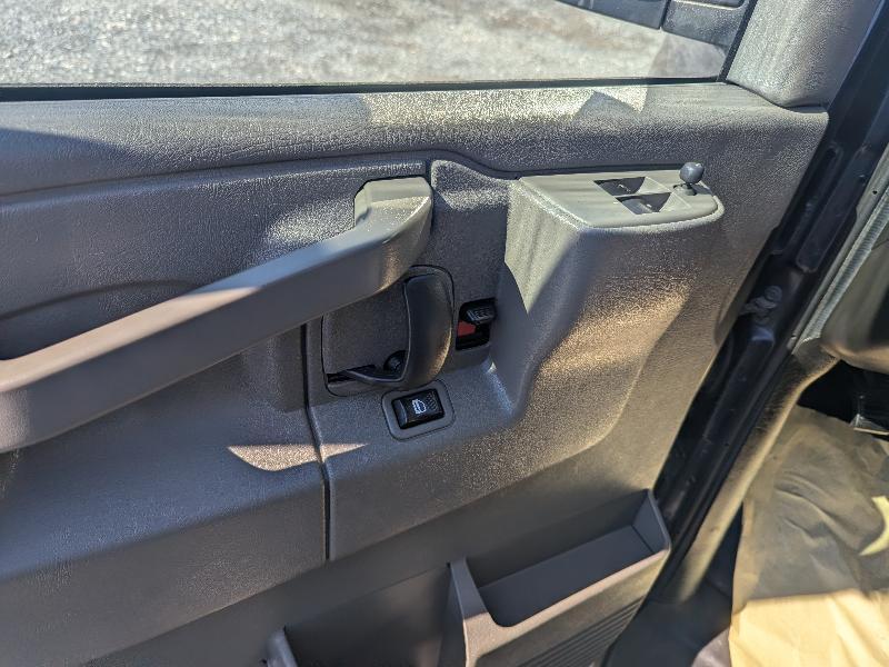 GMC Savana G2500 Cargo 2017