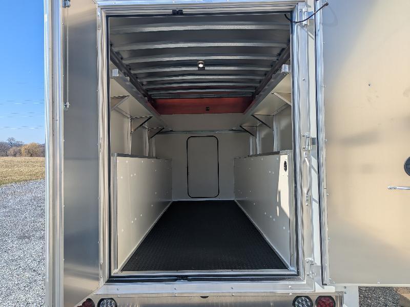 Chevrolet Express G3500 139" 2025