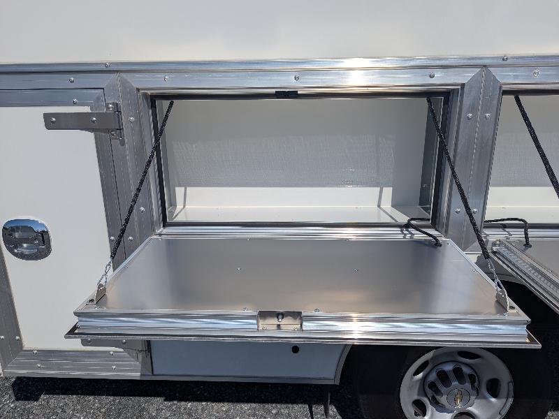 Chevrolet Express G3500 139" 2025