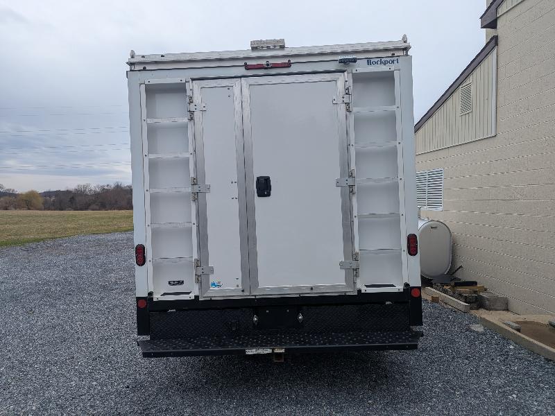 Chevrolet Express G4500 159" 2023