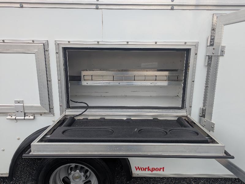 Chevrolet Express G4500 159" 2023