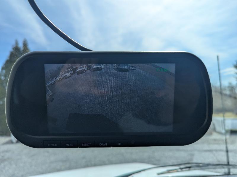 Ford Econoline E-350 Super Duty 2024