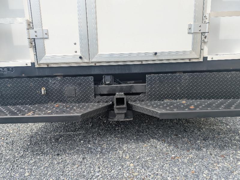 Ford Econoline E-450 2025