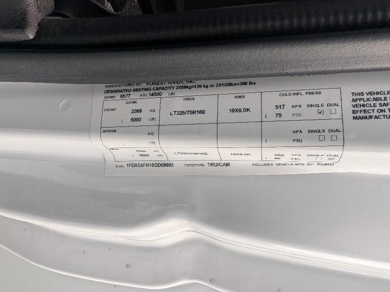 Ford Econoline E-450 2025