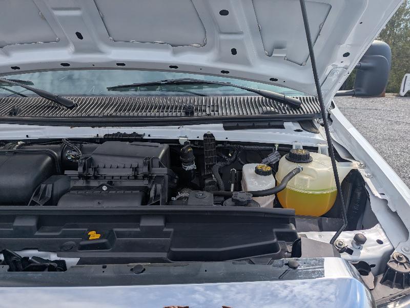 Ford Econoline E-450 2025