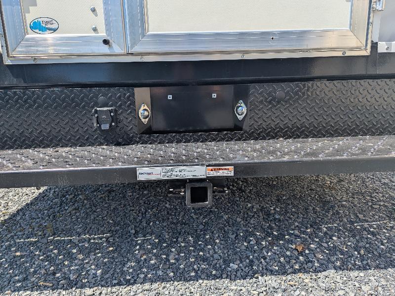 Ford Econoline E-450 2025