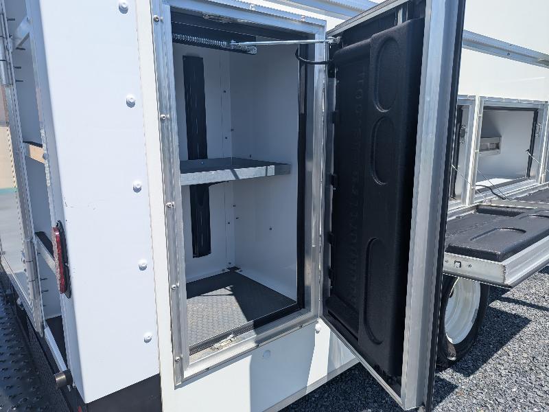 Ford Econoline E-450 2025