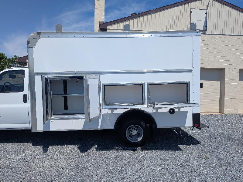 Chevrolet Express G3500 159" 2022