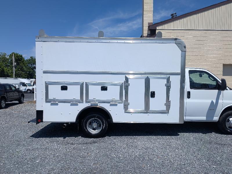 Chevrolet Express G3500 159" 2022