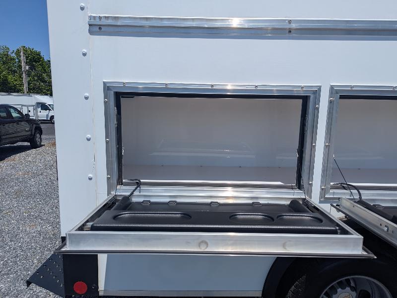 Chevrolet Express G3500 159" 2022