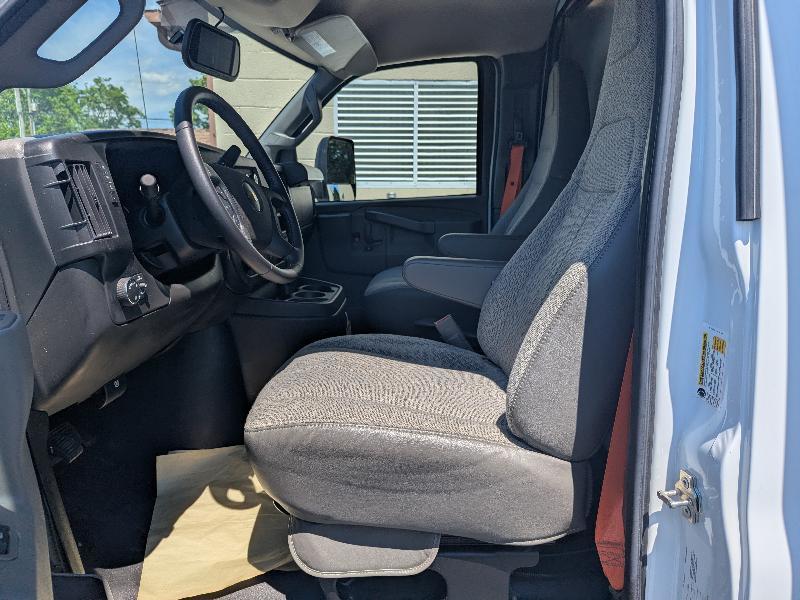 Chevrolet Express G3500 159" 2022
