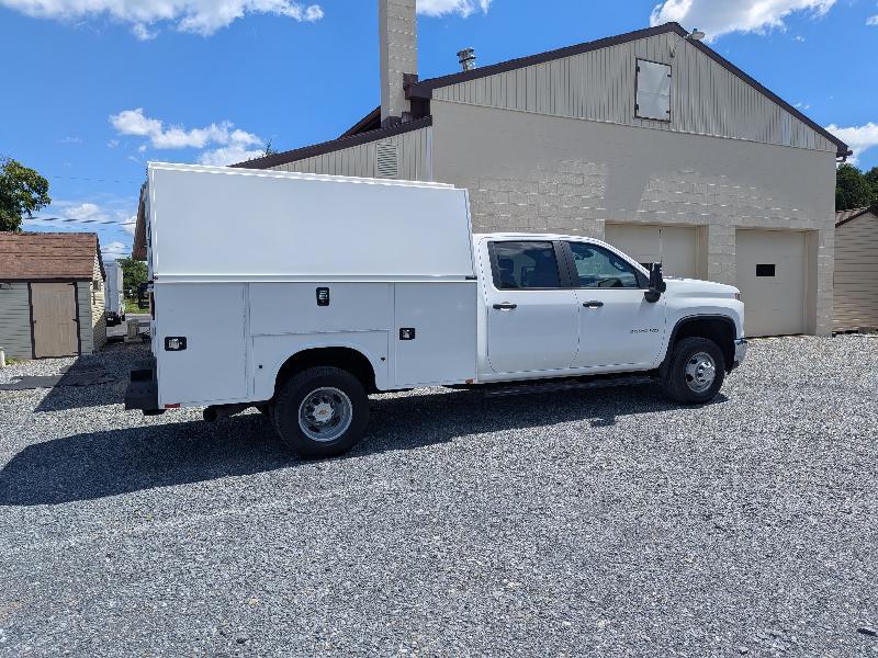 Chevrolet Silverado 3500HD Work Truck Crew Cab 4WD 2024