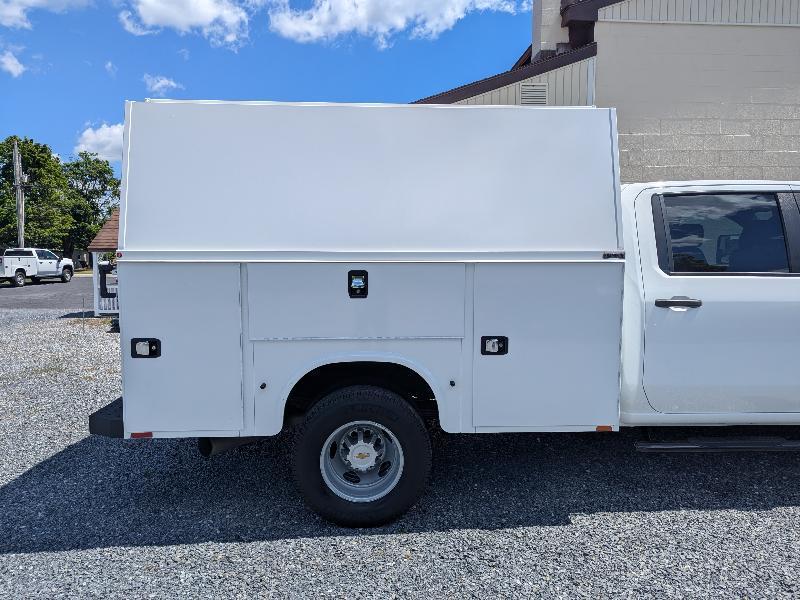 Chevrolet Silverado 3500HD Work Truck Crew Cab 4WD 2024