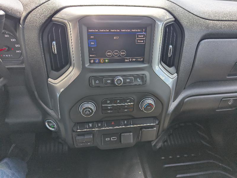 Chevrolet Silverado 3500HD Work Truck Crew Cab 4WD 2024