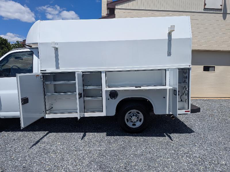 Chevrolet Express G3500 139" 2023