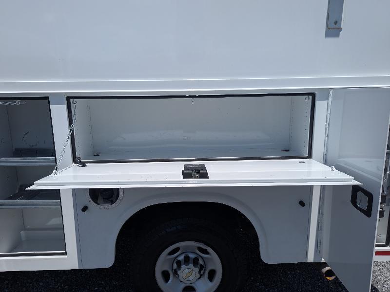 Chevrolet Express G3500 139" 2023