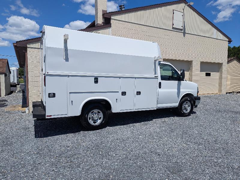 Chevrolet Express G3500 139" 2023