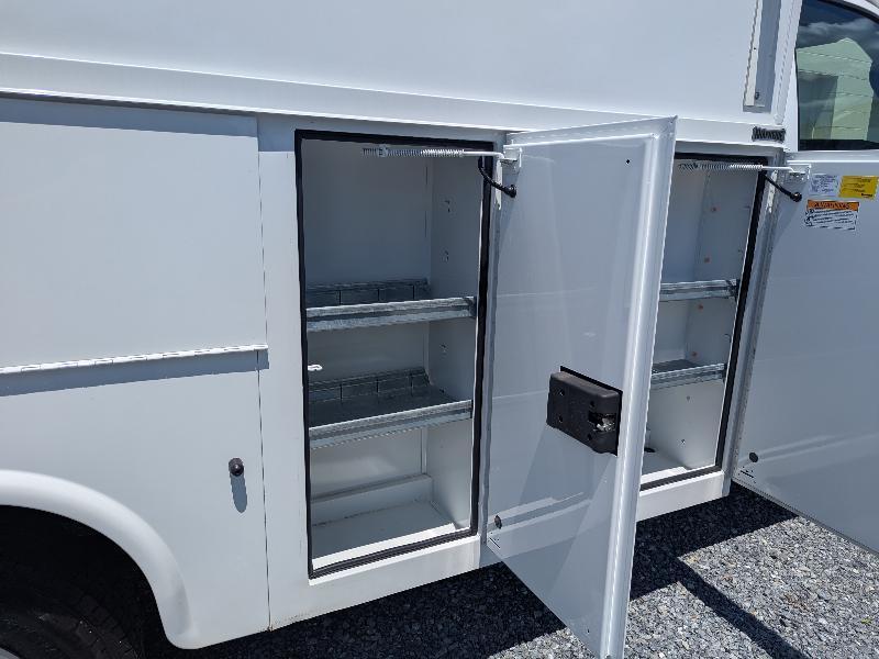 Chevrolet Express G3500 139" 2023