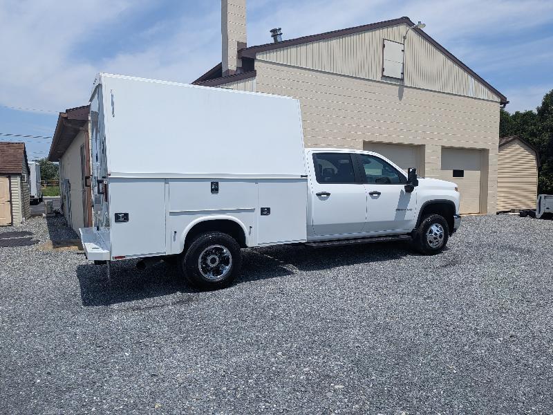 Chevrolet Silverado 3500HD Work Truck Crew Cab Long Box 4WD 2025