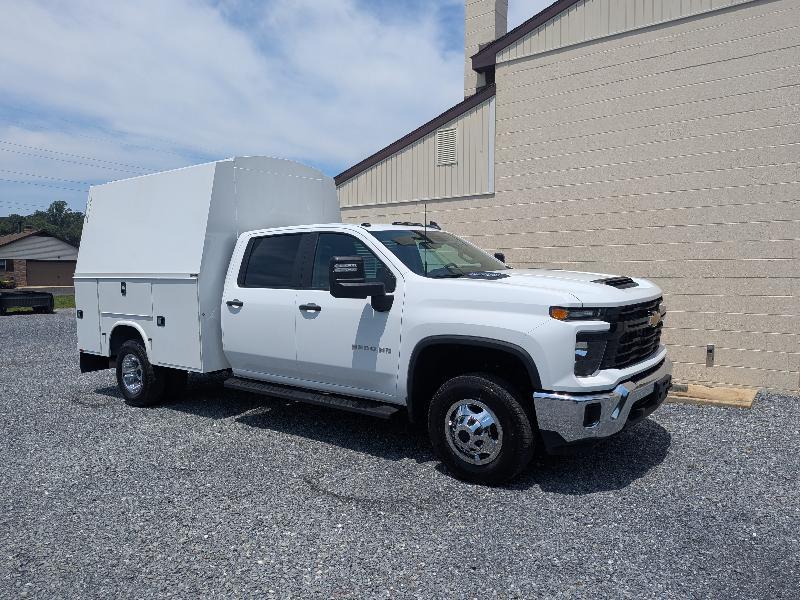Chevrolet Silverado 3500HD Work Truck Crew Cab Long Box 4WD 2025