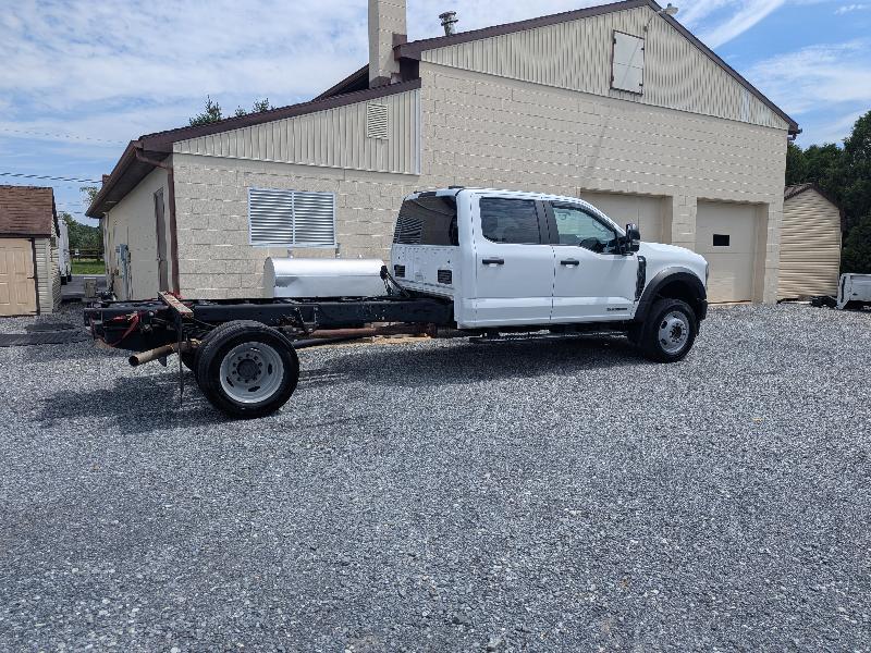 Ford F-550 Crew Cab DRW 4WD 2024