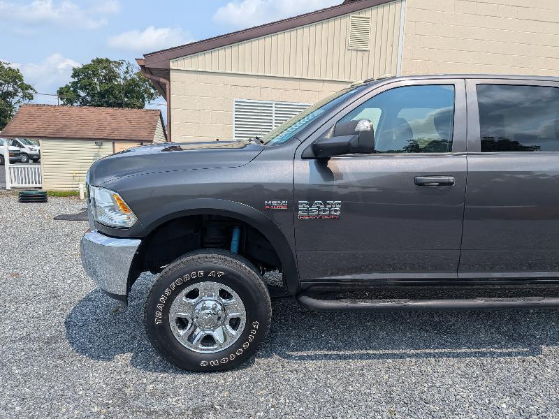 RAM 2500 Tradesman Crew Cab LWB 4WD 2018