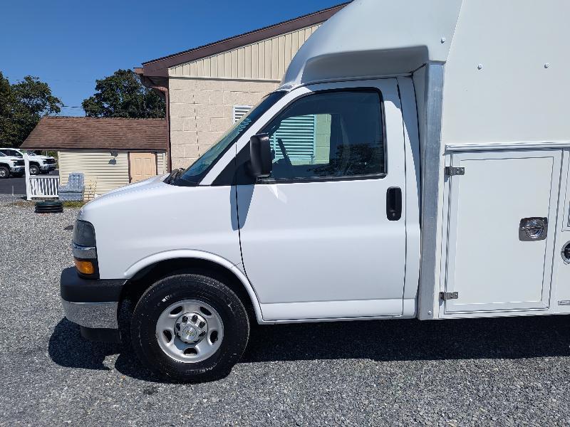 Chevrolet Express G3500 139" 2021