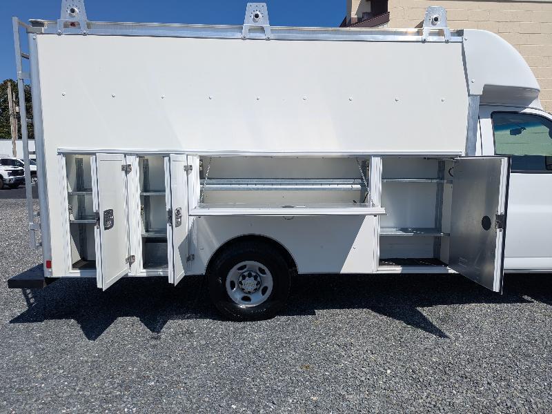 Chevrolet Express G3500 139" 2021