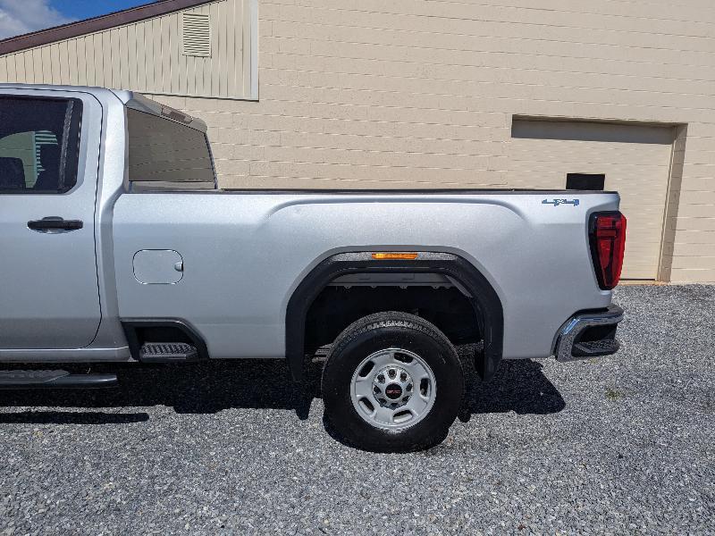 GMC Sierra 2500HD Base Crew Cab Long Box 4WD 2020