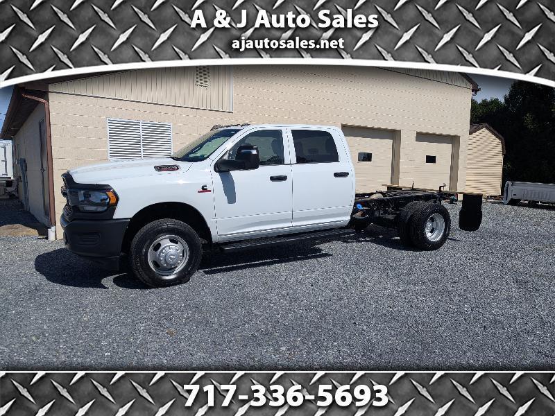 RAM 3500 Crew Cab 4WD DRW 2024