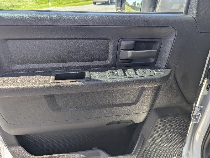 RAM 3500 Crew Cab 4WD DRW 2024