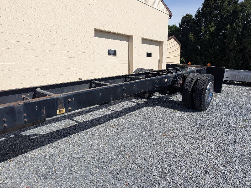 Ford F-750 Regular Cab 2WD DRW 2006