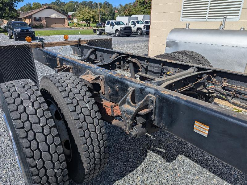 Ford F-750 Regular Cab 2WD DRW 2006