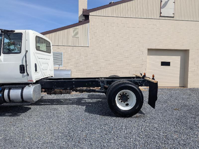 International 4300  2019