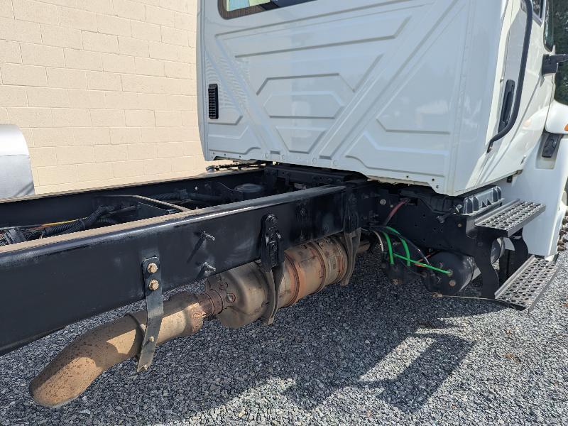 International 4300  2019