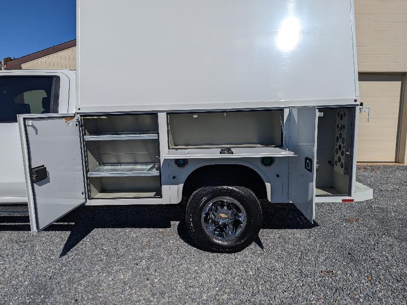 Chevrolet Silverado 3500HD LT Crew Cab 4WD 2024
