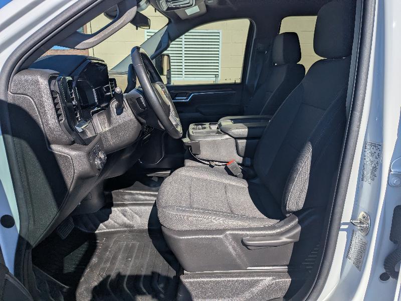 Chevrolet Silverado 3500HD LT Crew Cab 4WD 2024